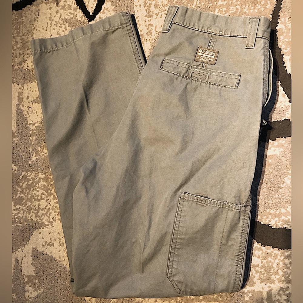 Columbia Men's Cargo Pants - Gray
